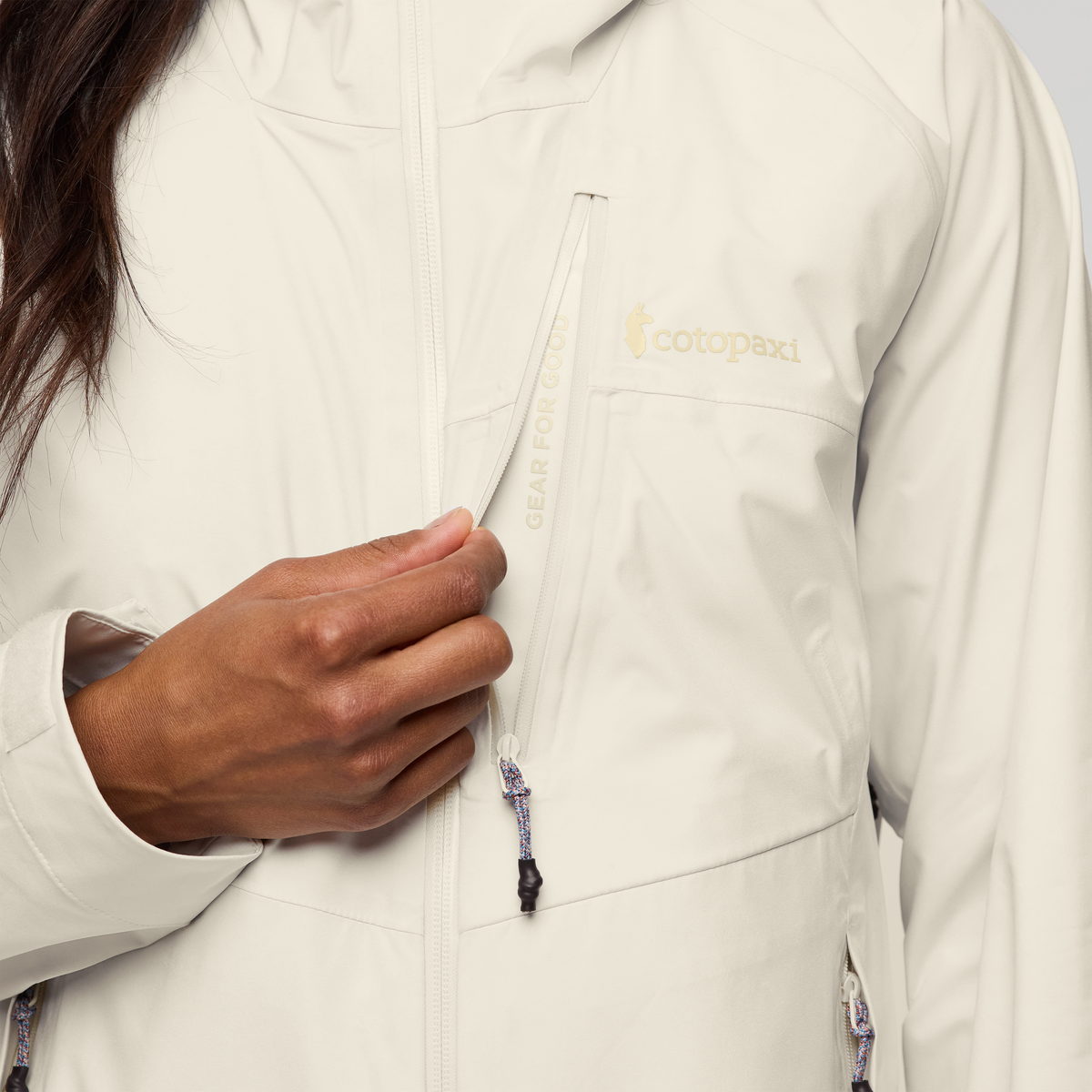Impermeo 3L Hooded Shell Jacket - Women's - Cotopaxi Bone - US 0431