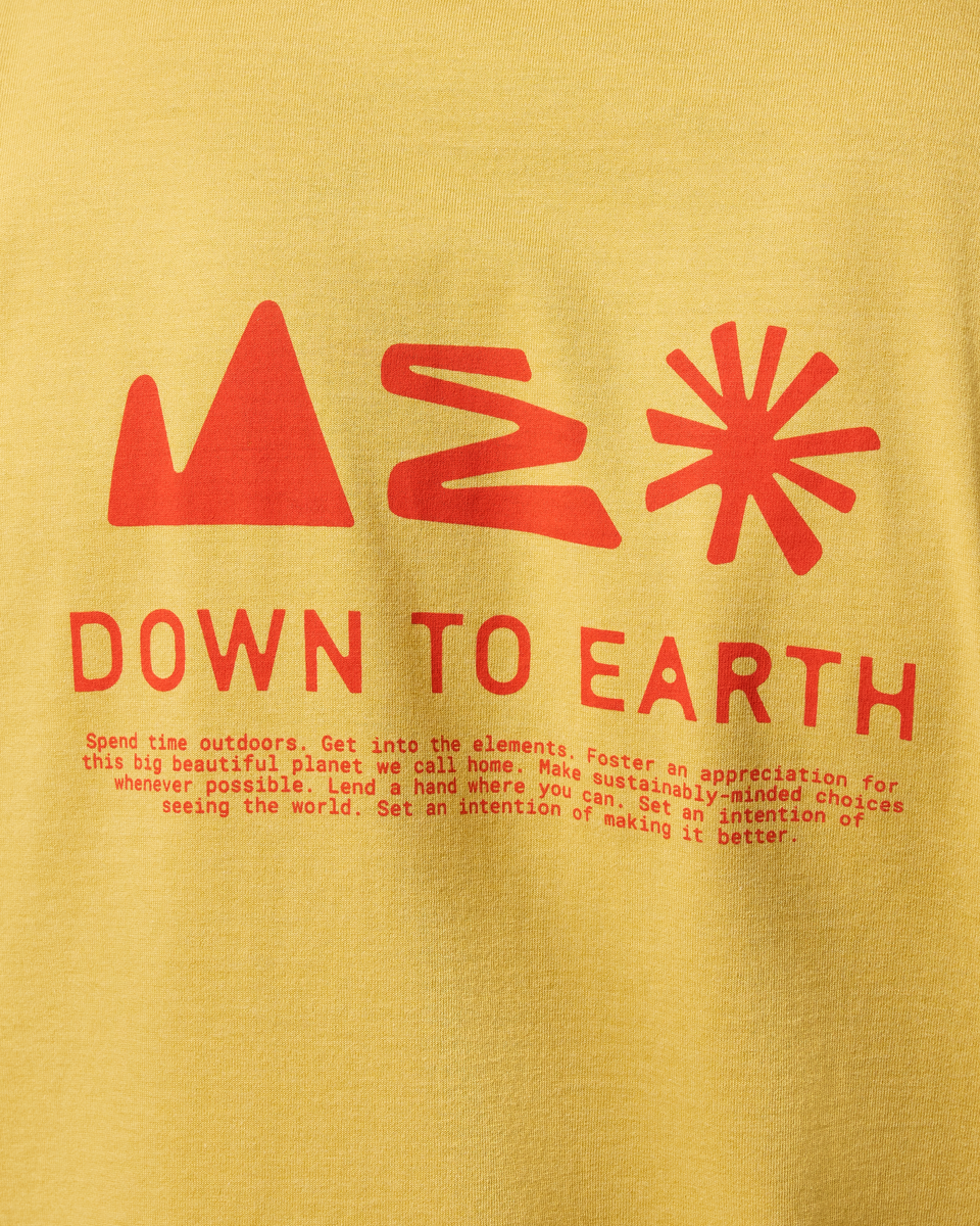 Mountain Magic T-Shirt - Men's - Husk - US 7572